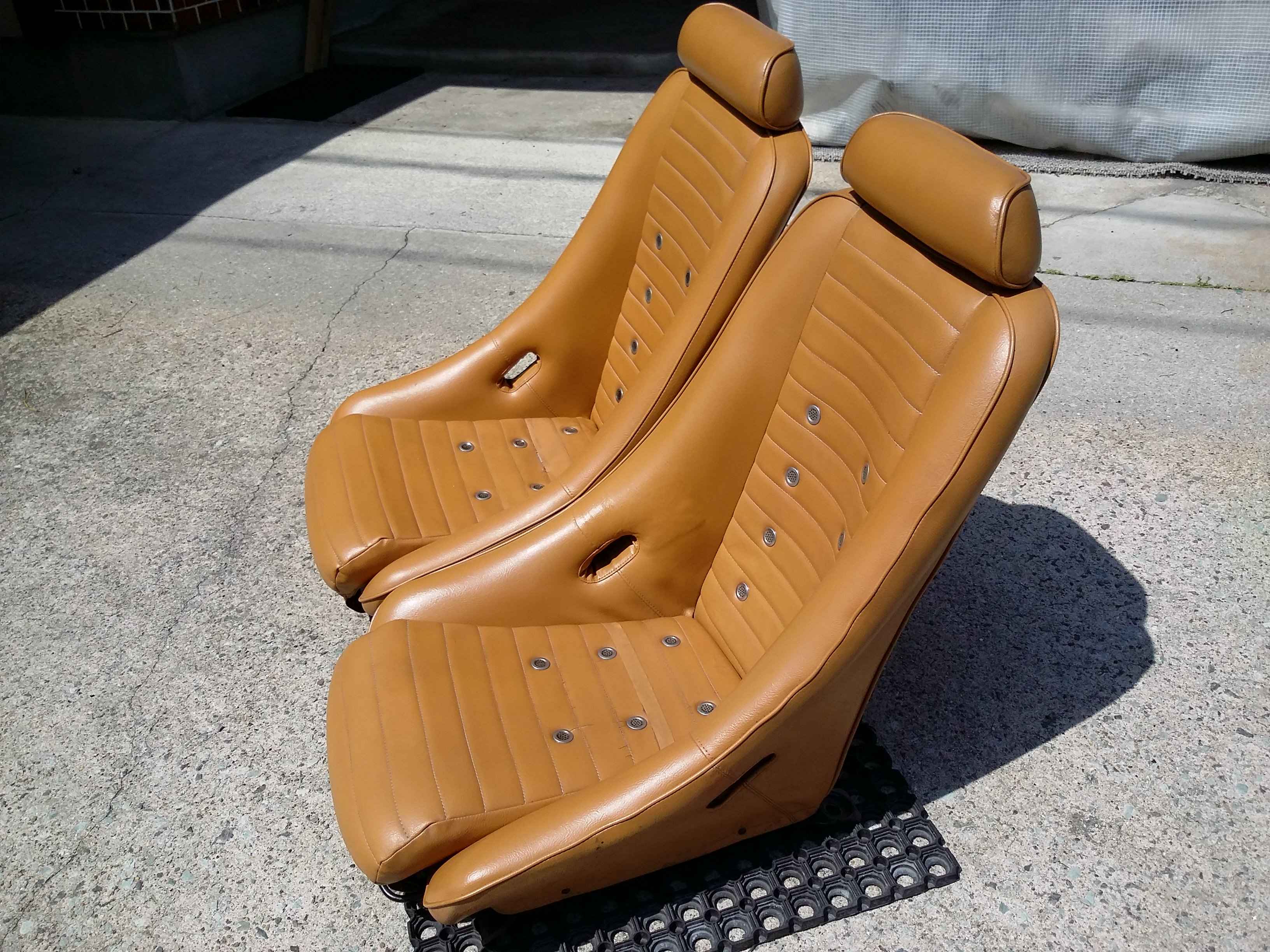 ロードスターシートリペア後