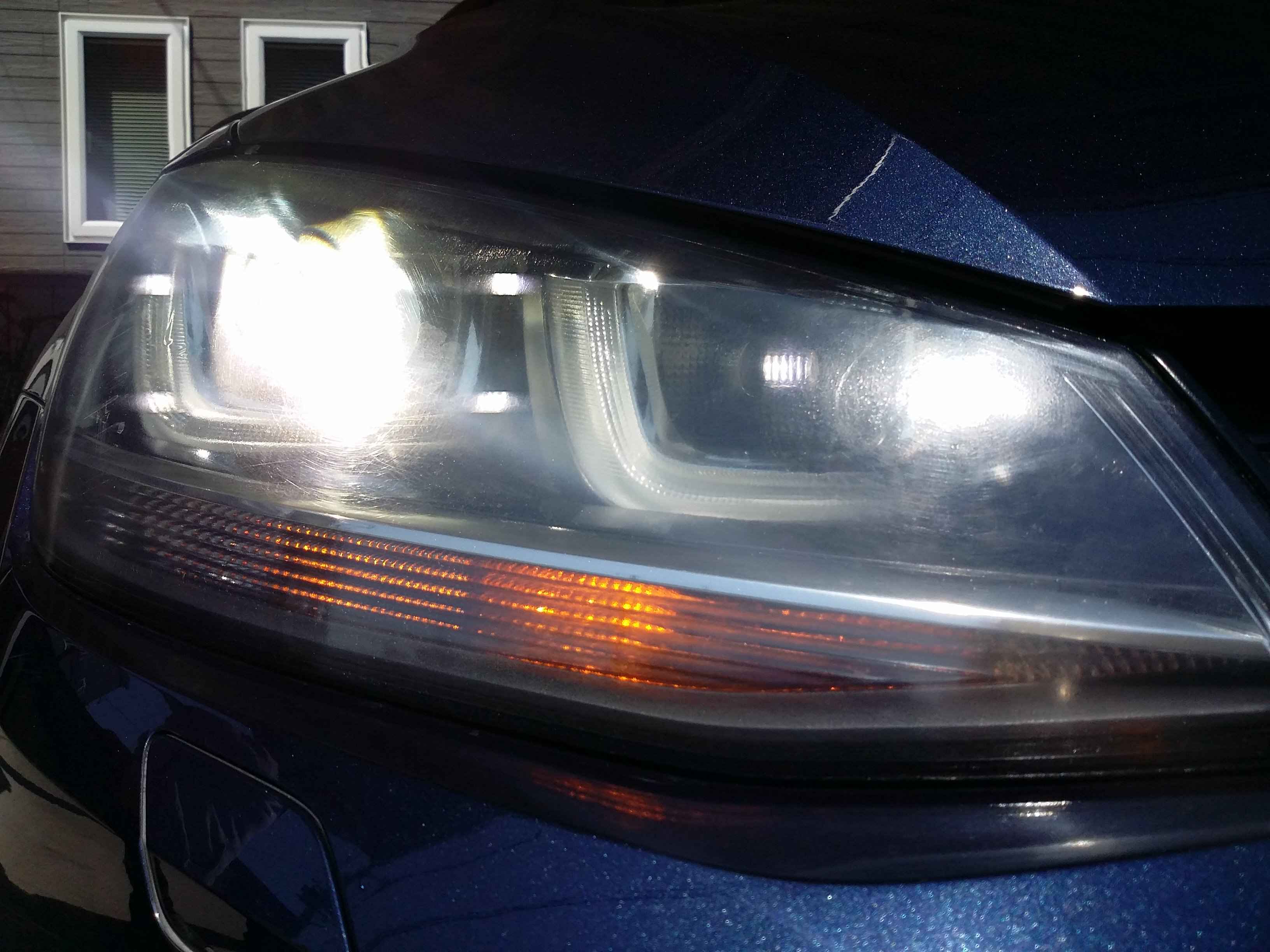 ゴルフ へッドライトリペア前