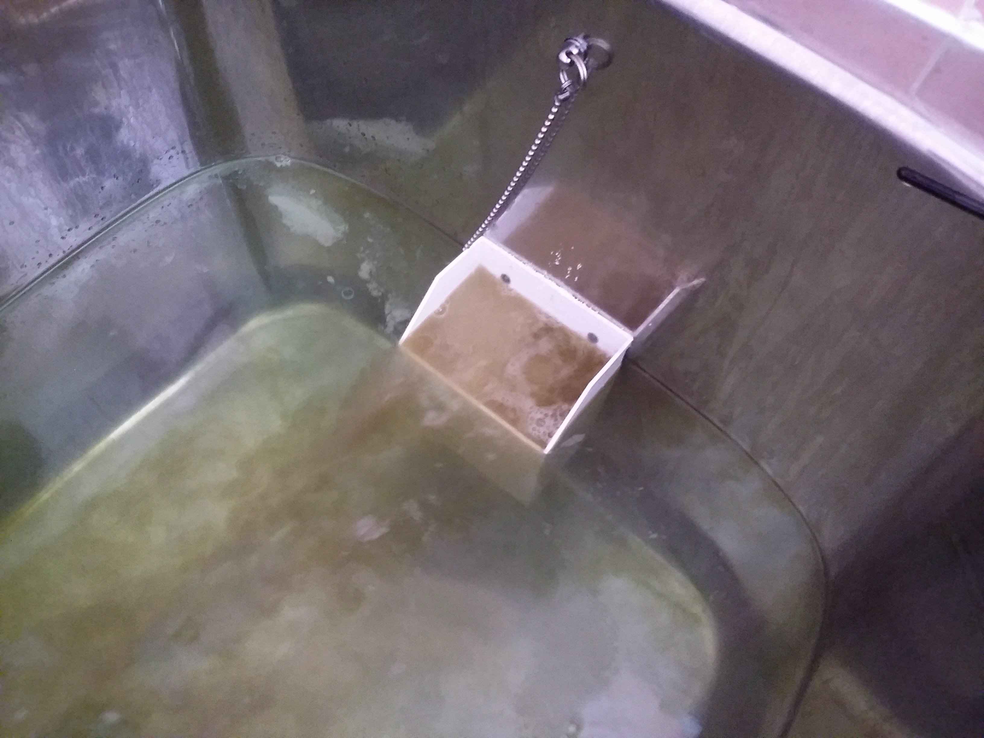 配管中の汚れが出てきました 配管中の汚れが出てきました