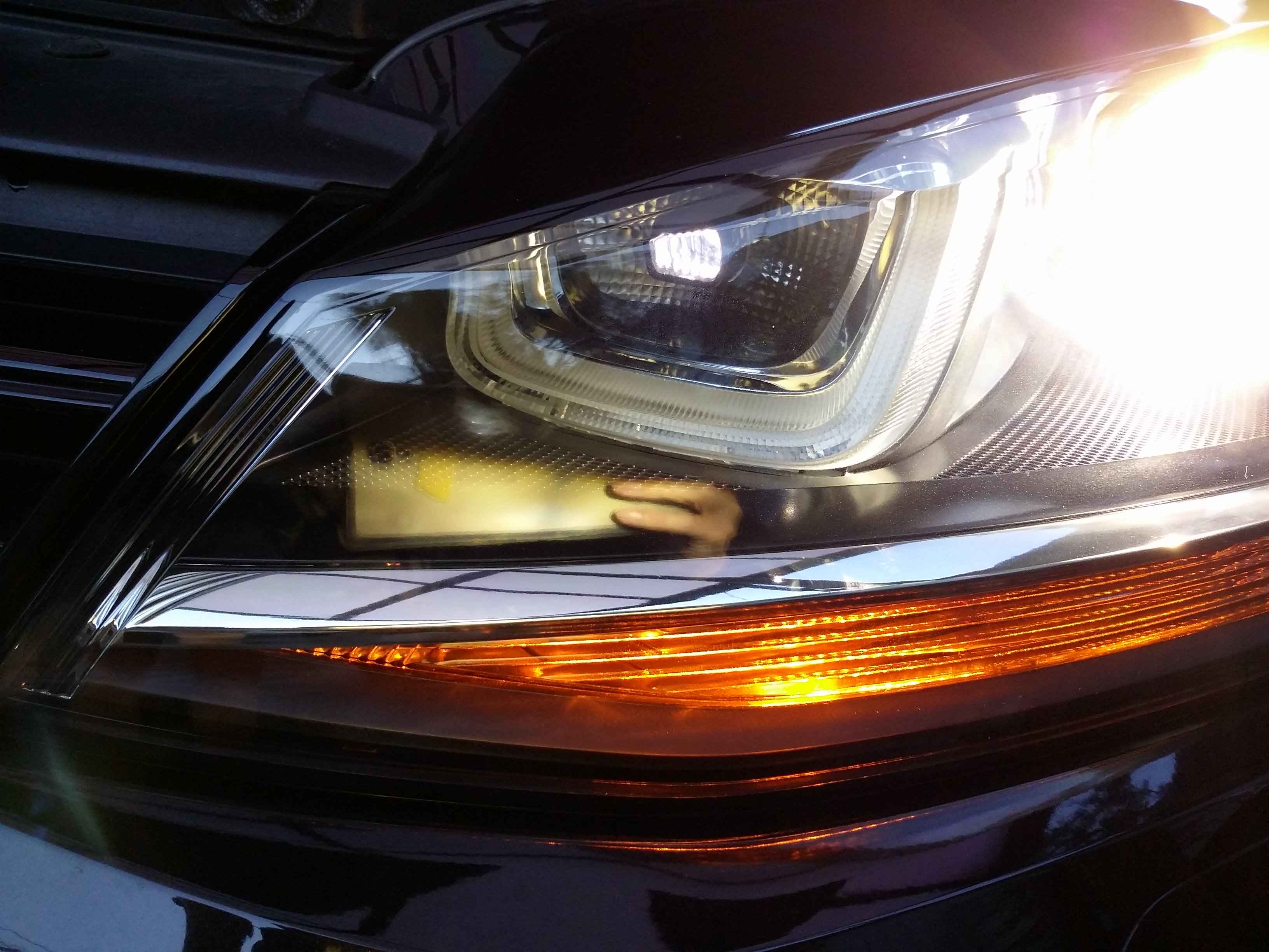 ゴルフ へッドライトリペア後