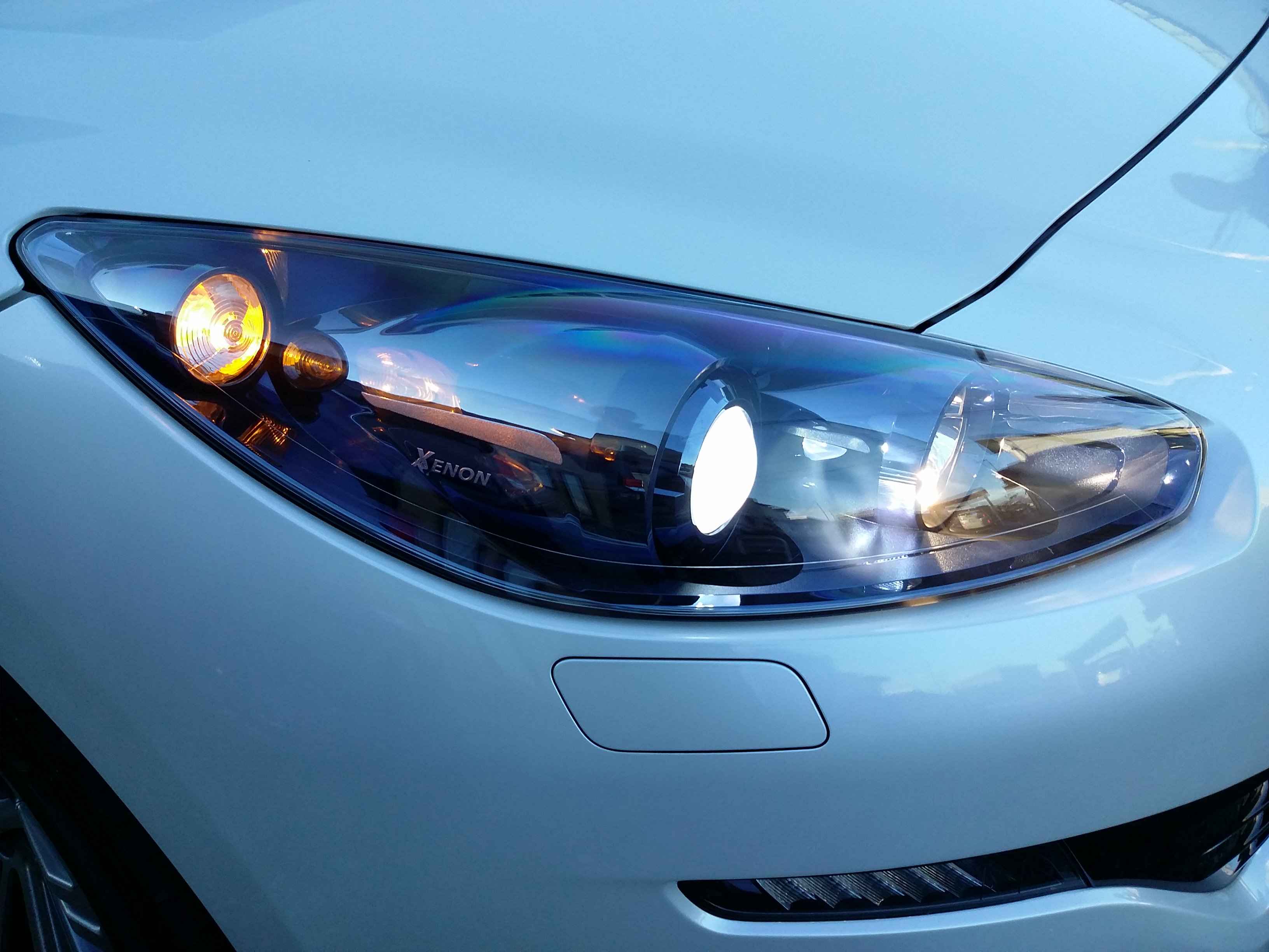 プジョー へッドライトリペア後